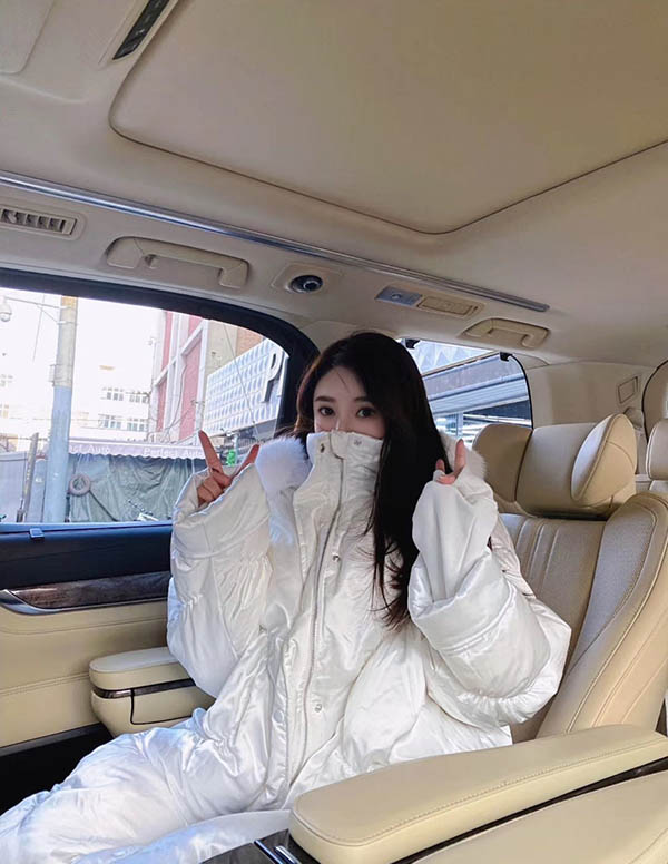 纽约高端模特微信